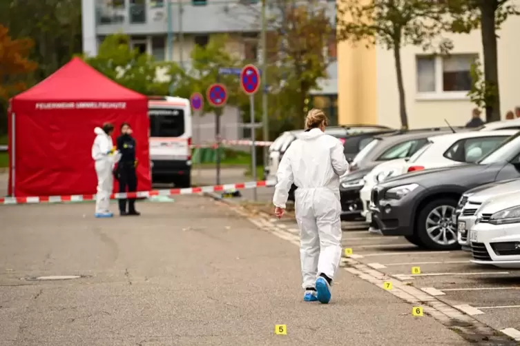 Tatort Philipp-Scheidemann-Straße: Der Täter brachte hier zwei Handwerker um und verstümmelte eines der Opfer auf grausame Art u