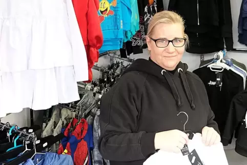 Das Bekleidungsgeschäft von Gabriele Pietka ist in die Fußgängerzone gezogen. 