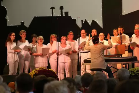 Neues Konzept: Insbesondere die Chöre – hier die Sunshine Singers – begrüßen den Vorschlag, die Kerwe in Zukunft gemeinsam auszu