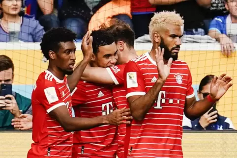In der Spur: Die Bayern haben ihre Ergebnis-Krise überwunden: 5:0 gegen Freiburg, nun 2:0 in Hoffenheim. „Wir haben nicht so vie