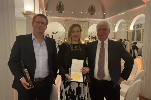 Jürgen, Heike und Günter Bähr sind „Weinerzeuger des Jahres“.
