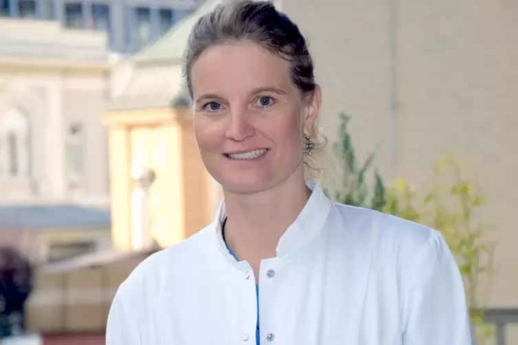 Neurologin Katharina H&uuml;fner. 