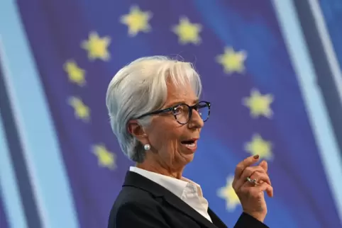 Kräftig die Zinsen erhöht: EZB-Chefin Christine Lagarde.