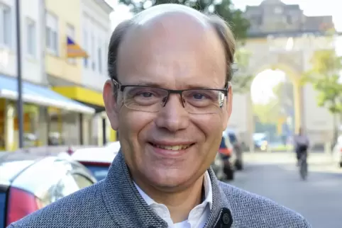 Seit 2016 erst Beigeordneter dann Bürgermeister: der Jurist Bernd Knöppel. Seit 2016 erst Beigeordneter dann Bürgermeister: der Jurist Bernd Knöppel.