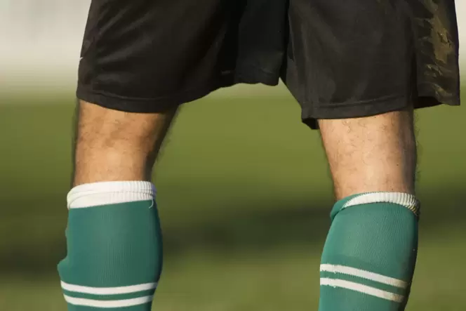 O-Beine kommen häufiger vor als X-Beine – zum Beispiel bei jungen Fußballern. O-Beine kommen häufiger vor als X-Beine – zum Beispiel bei jungen Fußballern.