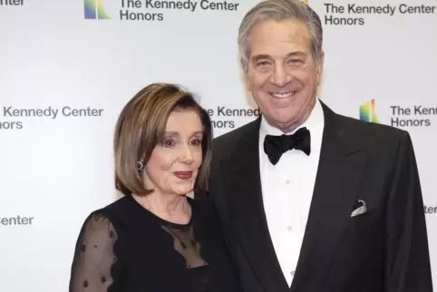 Die Sprecherin des Repräsentantenhauses, Nancy Pelosi, und ihr Mann Paul.