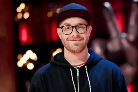 Für einen Videodreh ist Deutschpop-Star Mark Forster an seine ehemalige Schule in Winnweiler zurückgekehrt. 