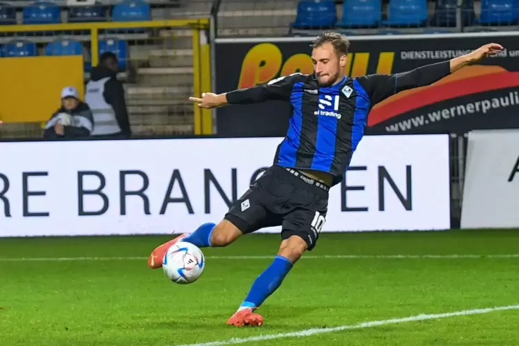 Matchwinner für den SVW: Pascal Sohm, der hier das 1:0 erzielt. 