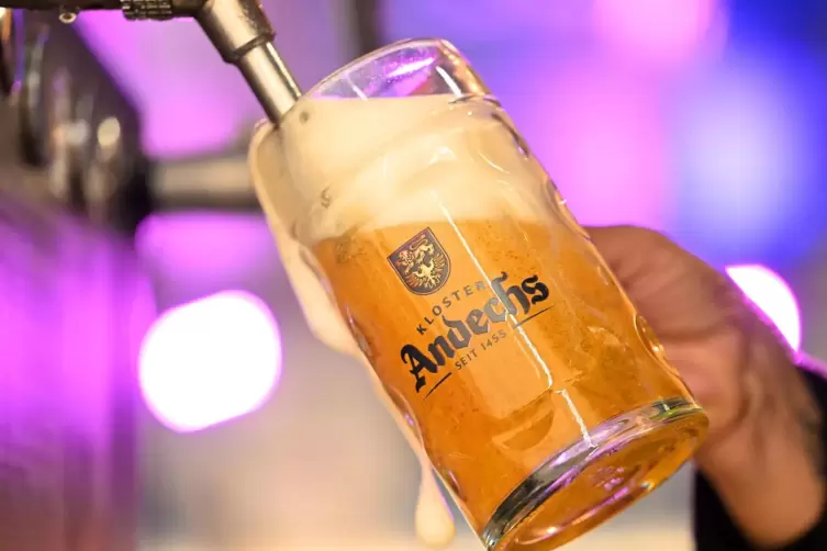 100 Hektoliter Bier wurden beim diesjährigen Andechser Fest getrunken. Das sind 30 Hektoliter weniger als 2019. 