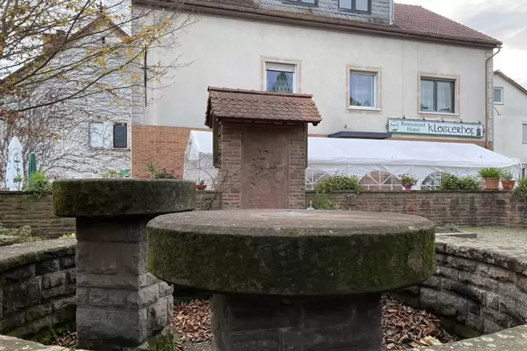 Alternativ wünschen sich die Bürger einen Treffpunkt am Klosterbrunnen. 
