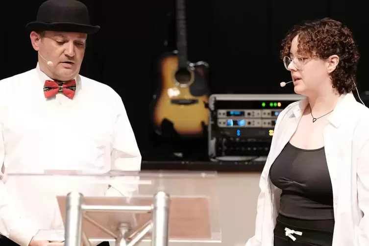  In der B&uuml;tt: Frank Jakobi mit seiner Tochter Lea Jakobi.