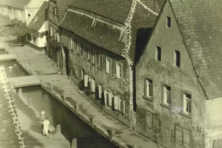 Im Jahr 1940 aus der ehemaligen Schule gemachtes Bild.