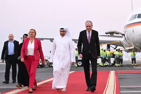Bundesinnenministerin Nancy Faeser Ende Oktober bei der Ankunft in Doha. Christian Schreider, Bundestagsabgeordneter aus Ludwigs