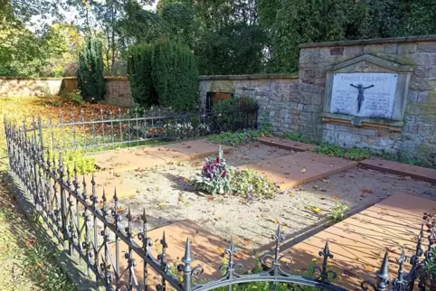 Für die Giuliani-Grabanlage wurden nun erstmals Gebühren festgelegt. Für die Giuliani-Grabanlage wurden nun erstmals Gebühren festgelegt.
