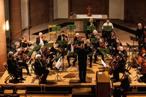 Das Zweibrücker Kammerorchester trat nach der Coronapause erstmals wieder in der Alexanderskirche auf.