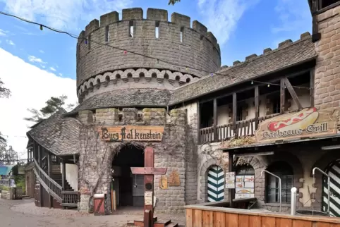 Die Burg Falkenstein im Holiday Park in Haßloch.