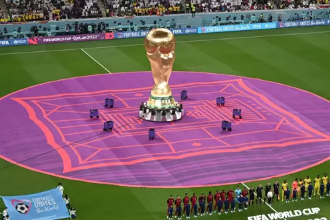 Die Fußball-WM in Katar steht derzeit sehr in der Kritik.