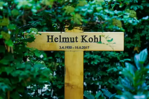 Grab des früheren Bundeskanzlers Kohl