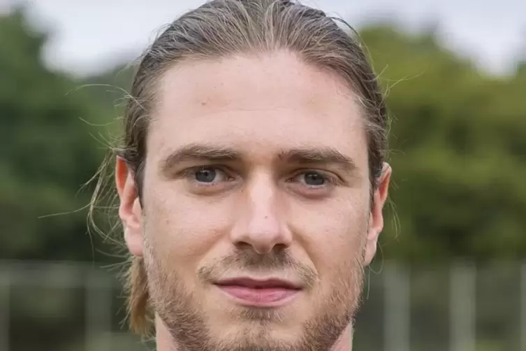 Florian Paulus, SpielertrainerSV Martinshöhe. 