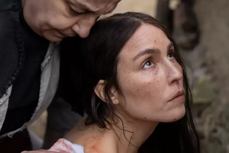 Siegerfilm: &bdquo;You Won&rsquo;t be Alone&ldquo; mit Noomi Rapace interpretiert eine alte mazedonische Hexenlegende neu. 