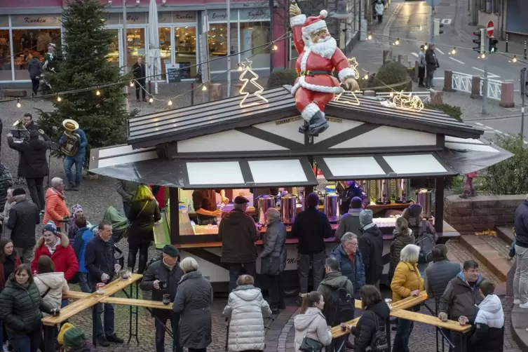 Der Edenkobener Belzenickel-Markt hat n&auml;chstes Wochenende noch offen. 