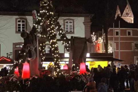 Gleicher Ort, neuer Name: Der Zimt- und Waffelmarkt heißt nun Nikolausmarkt.