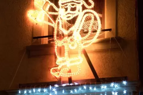 Wer das schönste Bild seiner Weihnachtsdeko einsendet, kann etwas gewinnen. 