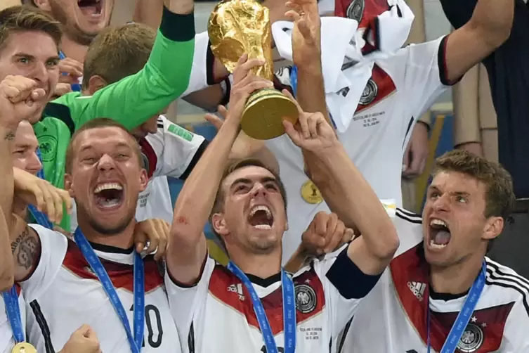 Den WM-Titel wie 2014 traut keiner der befragten Trainer der deutschen Mannschaft zu. Dazu fehlen auch Typen wie Philipp Lahm, s