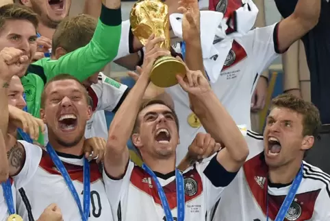 Den WM-Titel wie 2014 traut keiner der befragten Trainer der deutschen Mannschaft zu. Dazu fehlen auch Typen wie Philipp Lahm, s