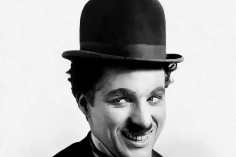 Genialer Filmemacher und Schauspieler: Charlie Chaplin. 