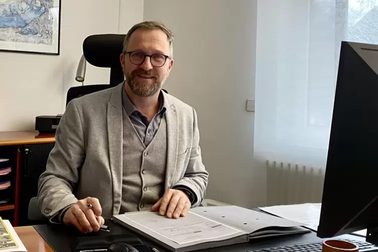 Der B&uuml;rgermeister der VG G&ouml;llheim, Steffen Antweiler. 