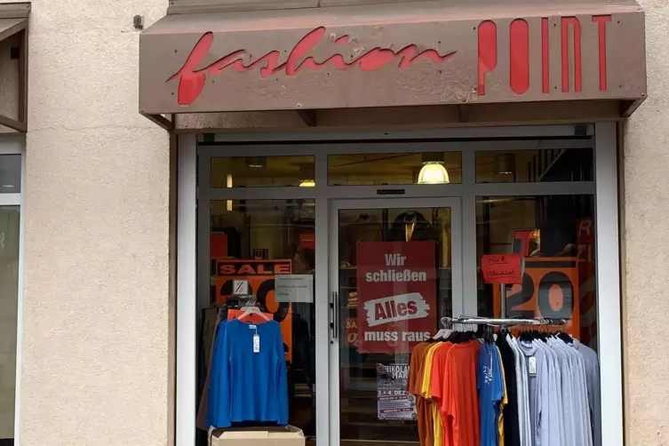 Nach 40 Jahren bald Geschichte: Als junger Mann habe er den Fashion Point in den 1980er Jahren er&ouml;ffnet, erz&auml;hlt Karl-Lorenz Spi