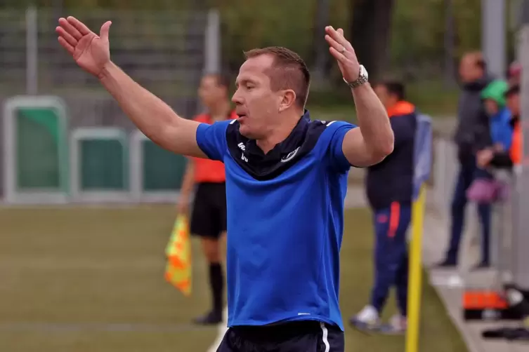 FV-Trainer Christian Schäfer war mit der Leistung seiner Mannschaft in Knittelsheim zufrieden.