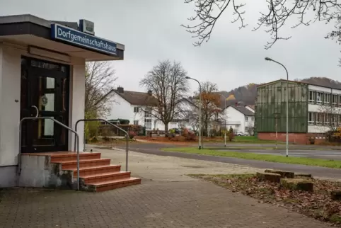 Anstelle des Dorfgemeinschaftshauses könnte an der Schmittenflur in Bechhofen ein Pflegeheim der Römerhaus-Kette entstehen.