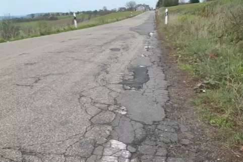 Als zu 100 Prozent schlecht ist die Kreisstraße 4 zwischen Trulben und Kröppen bewertet. 