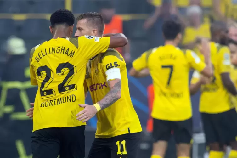 Beliebt: Trikots des Bundesligisten Borussia Dortmund.