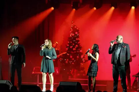 Eine große Show: „Christmas Moments“ in Ramstein. 