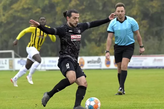 Yakup Polat hätte gerne mit dem FC Arminia die wichtige Partie gegen Auersmacher gespielt.
