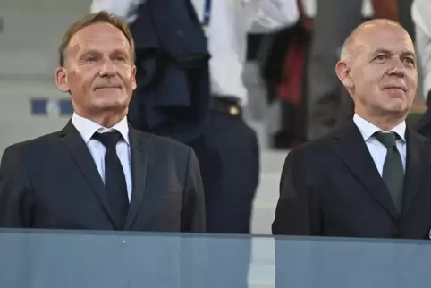 Zwei Männer, beide Ü60, regeln nun die Dinge im deutschen Fußball: Watzke und Neuendorf. 
