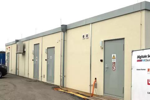 In diesem Container ist die Technik für das neue elektonische Stellwerk untergebracht. 