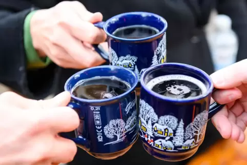 Beliebt in der kalten Jahreszeit: Glühwein.