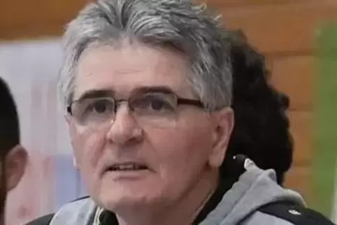 Sieht „viel Potenzial“ in seiner Mannschaft: Mirko Pesic, Trainer von Verbandsliga-Tabellenführer TS Rodalben. 