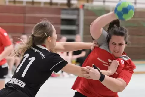 Lena Seibel (rechts) steht wieder im FSG-Kader.