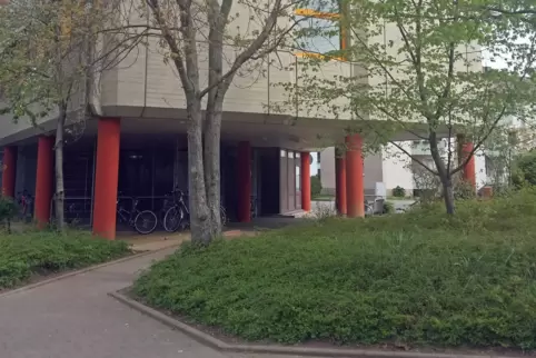 Das Rathaus der Verbandsgemeinde wird erweitert. 