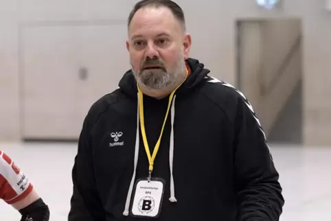 Martin Buschsieper, der sportliche Leiter von Friesenheim-Hochdorf, hat eine Situation wie am Samstag noch nicht erlebt.