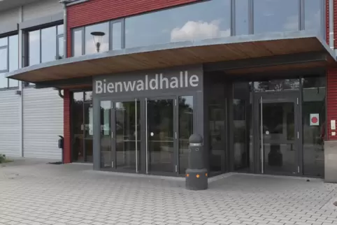 Die Bienwaldhalle in Kandel. 