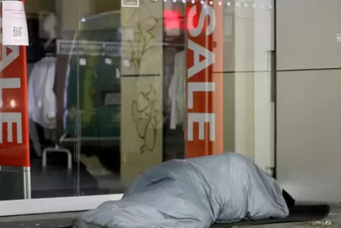 Etliche Obdachlose nutzen auch bei großer Kälte keinen Notschlafplatz und bleiben lieber draußen. 