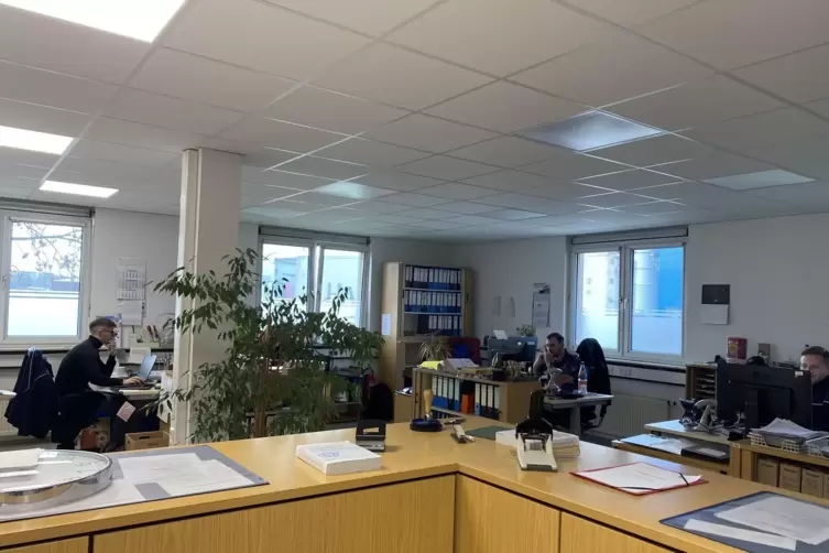 Die Mitarbeiter des Zollamtes in Germersheim sind unter anderem auch f&uuml;r das US-Depot zust&auml;ndig. 