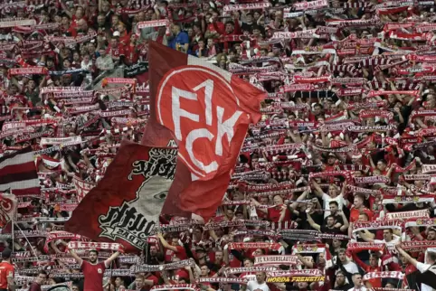 Der 1. FC Kaiserslautern hat 5600 Mitglieder seit Feburar gewonnen. 