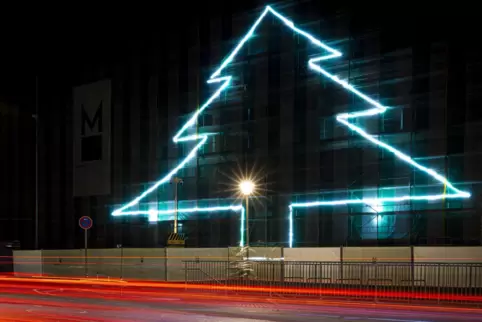 Frohe Weihnachten – mit Licht und Zuversicht. Frohe Weihnachten – mit Licht und Zuversicht.